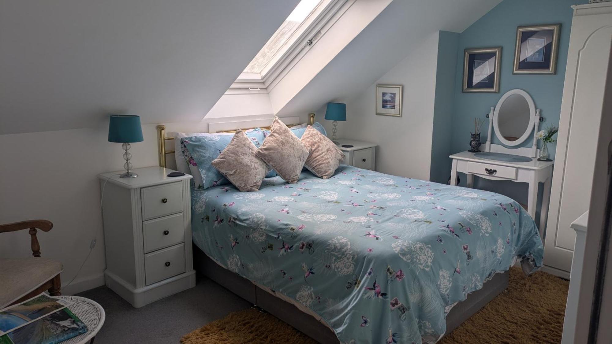 Homestay Village Life- Private - Living Room, Bedroom And Bathroom *